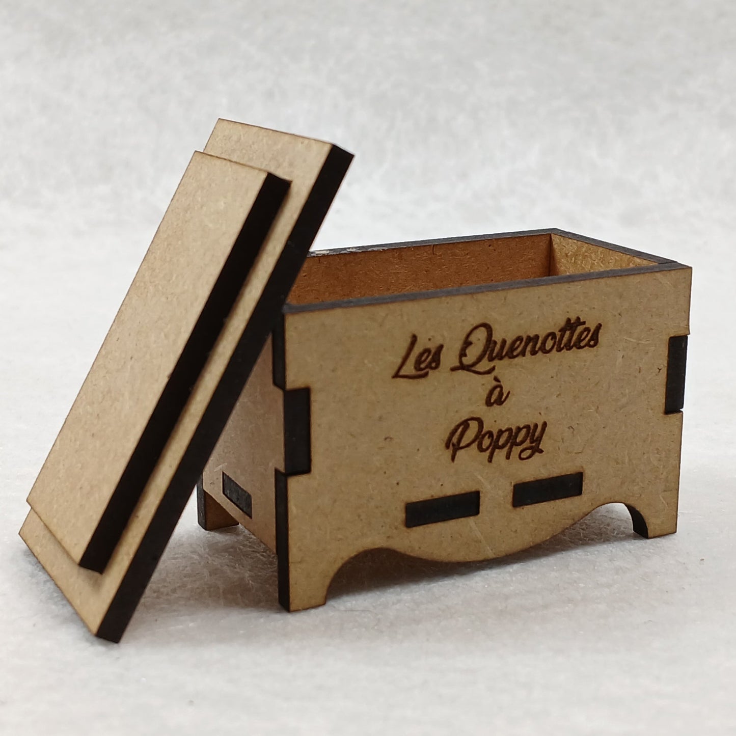 Boîte à Quenottes Personnalisée – Souvenir Unique Gravé au Laser