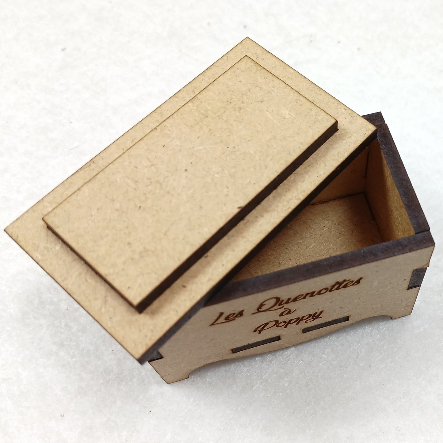 Boîte à Quenottes Personnalisée – Souvenir Unique Gravé au Laser