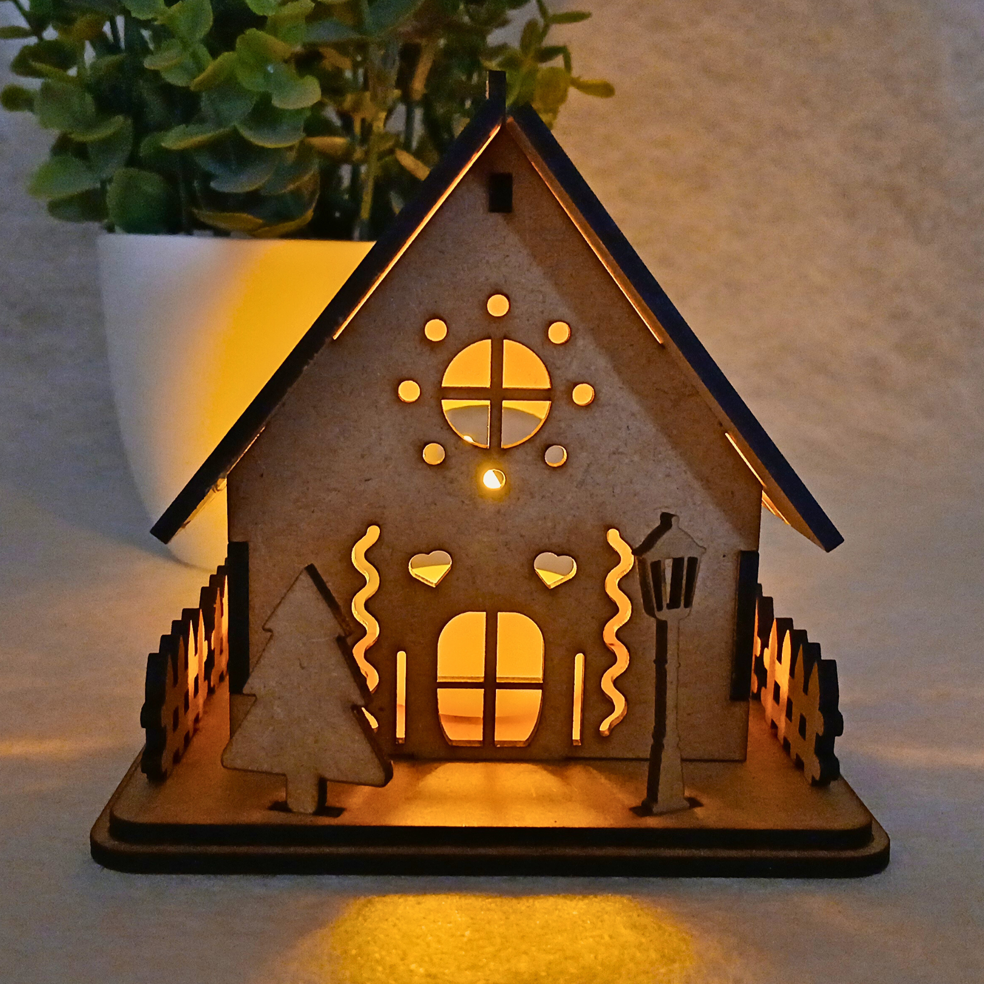 Chalet de Noël lumineux en bois, Bougie LED incluse