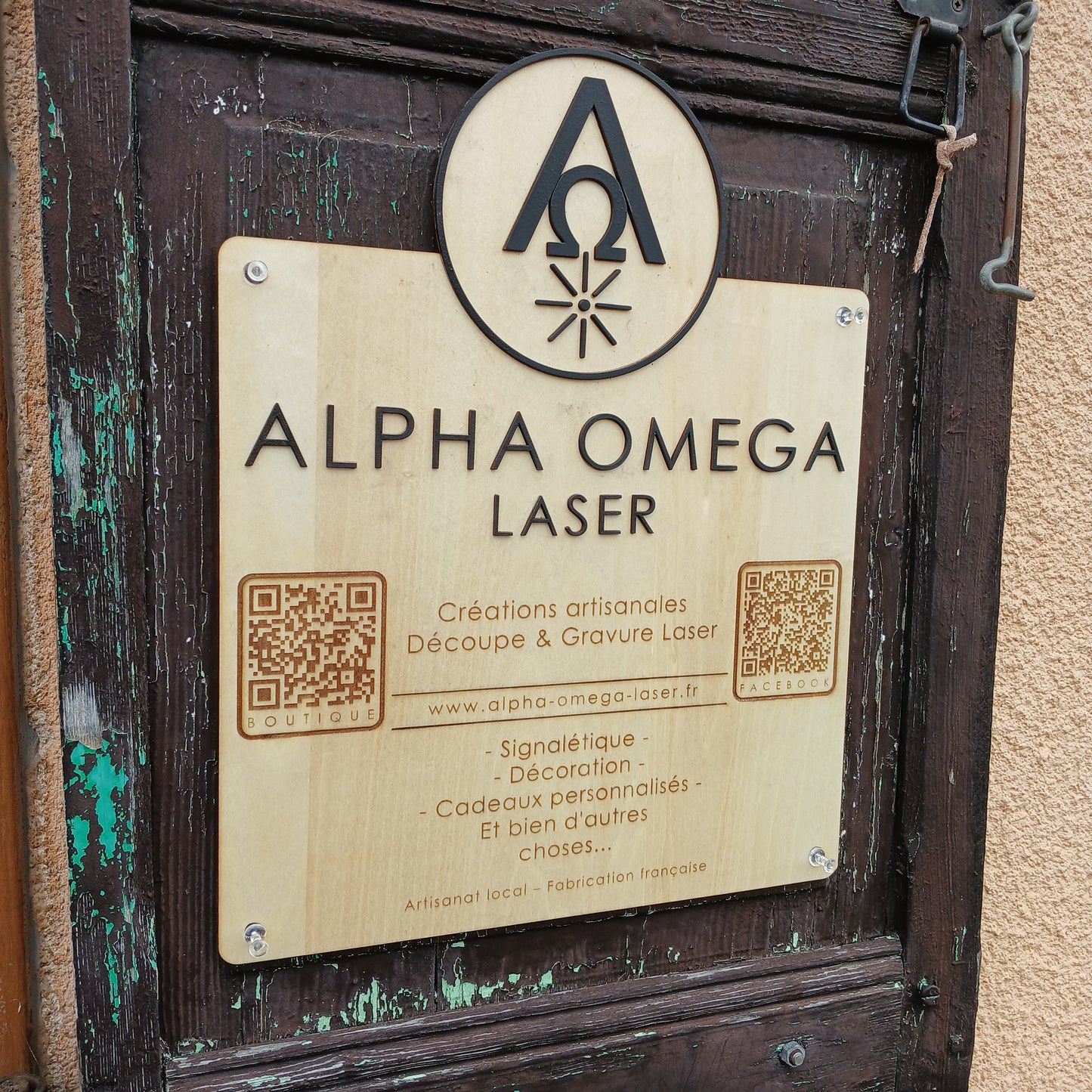 Plaque artisanale personnalisée (Sur devis)