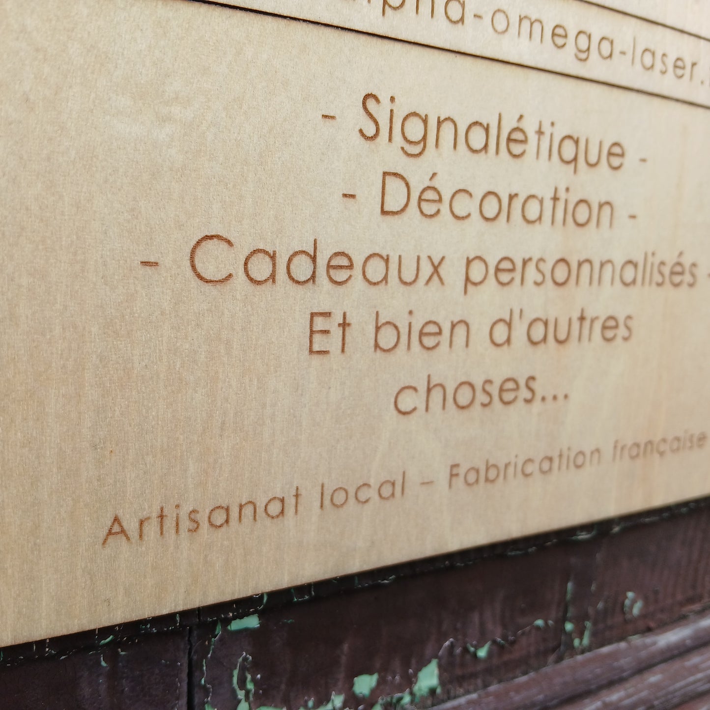 Plaque artisanale personnalisée (Sur devis)