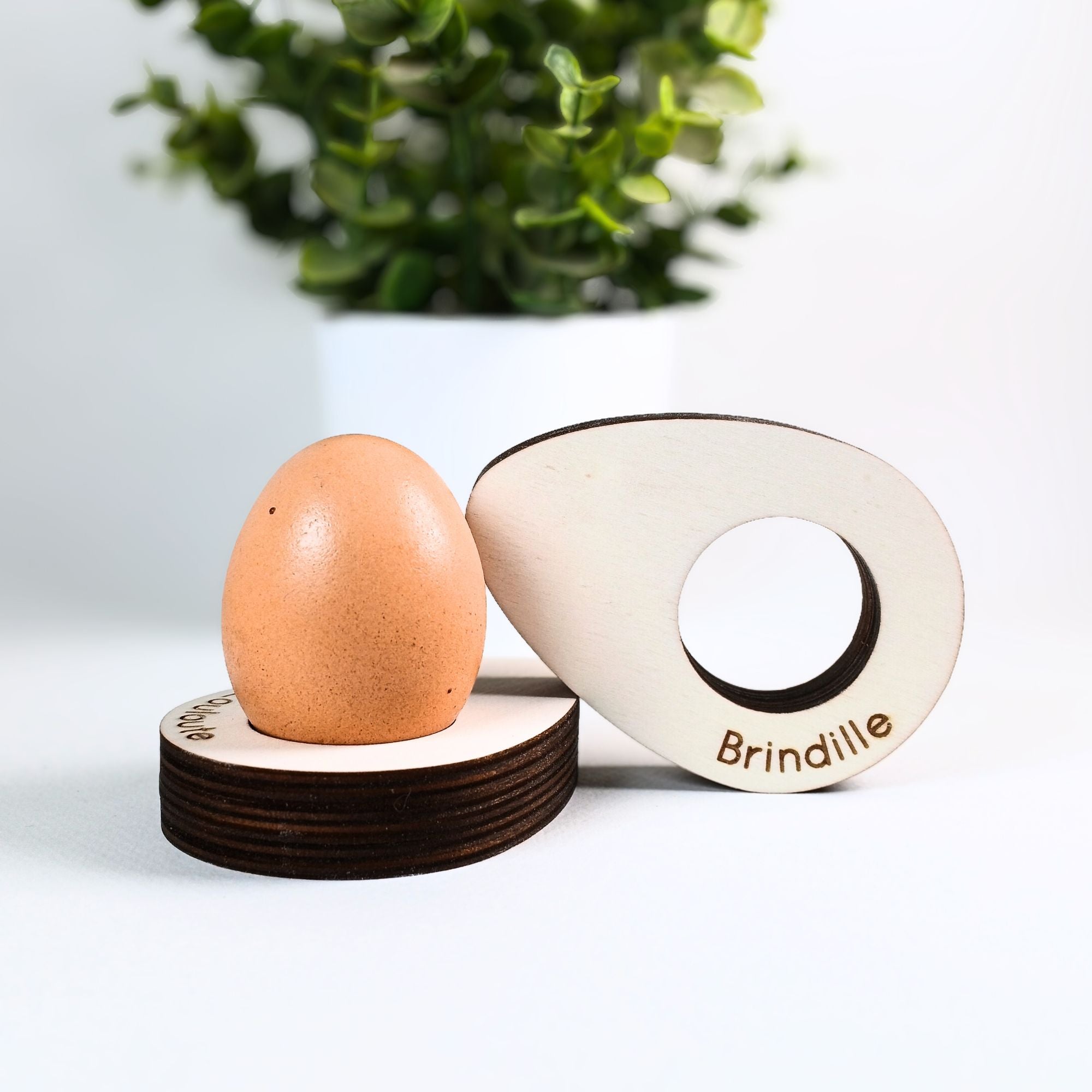 Duo de Coquetiers personnalisés en bois