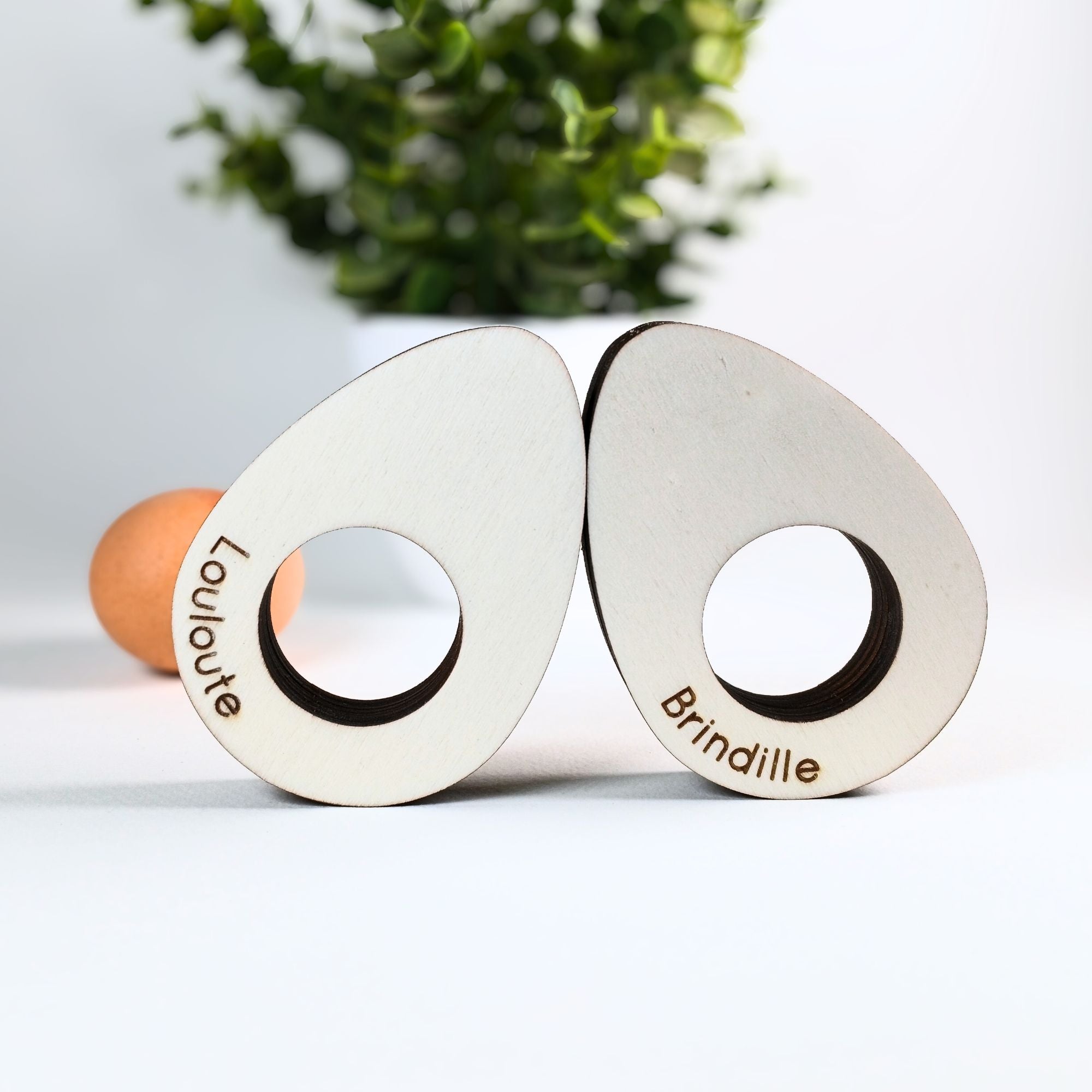 Duo de Coquetiers personnalisés en bois