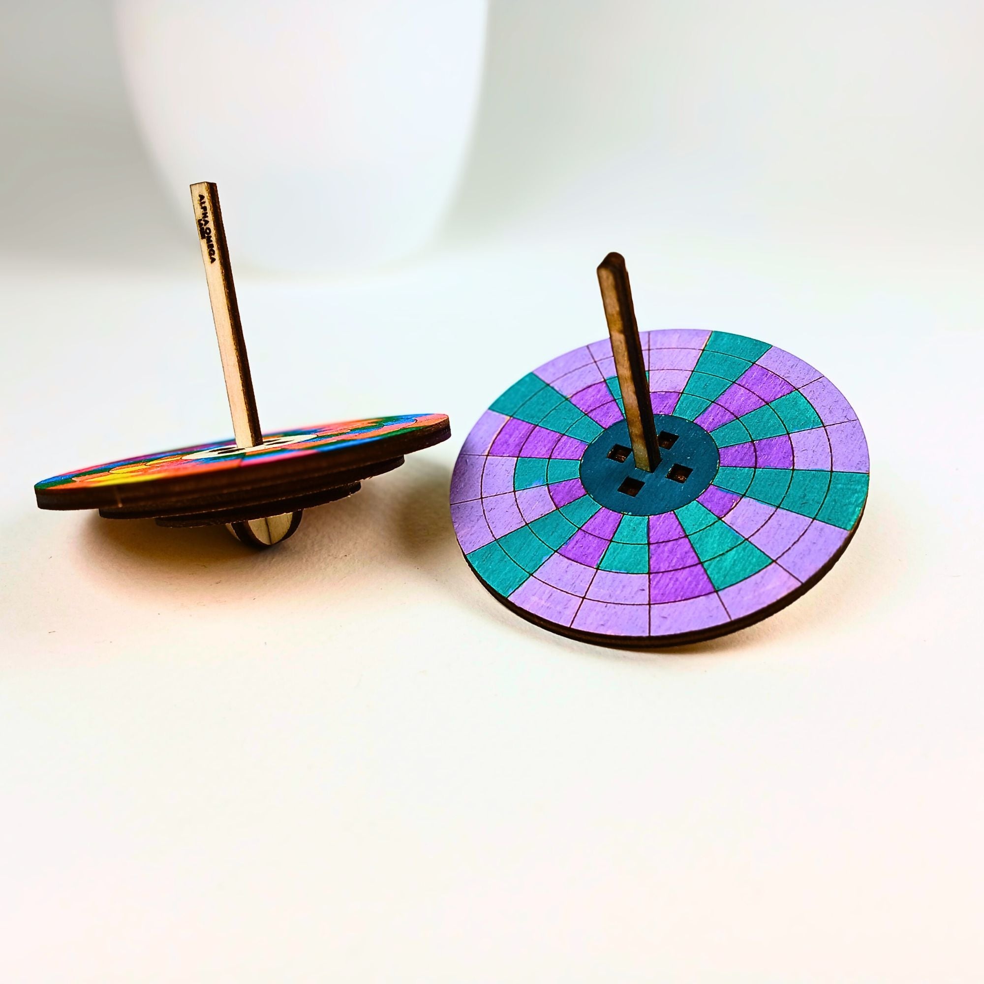 Kit Toupie en bois, à assembler.