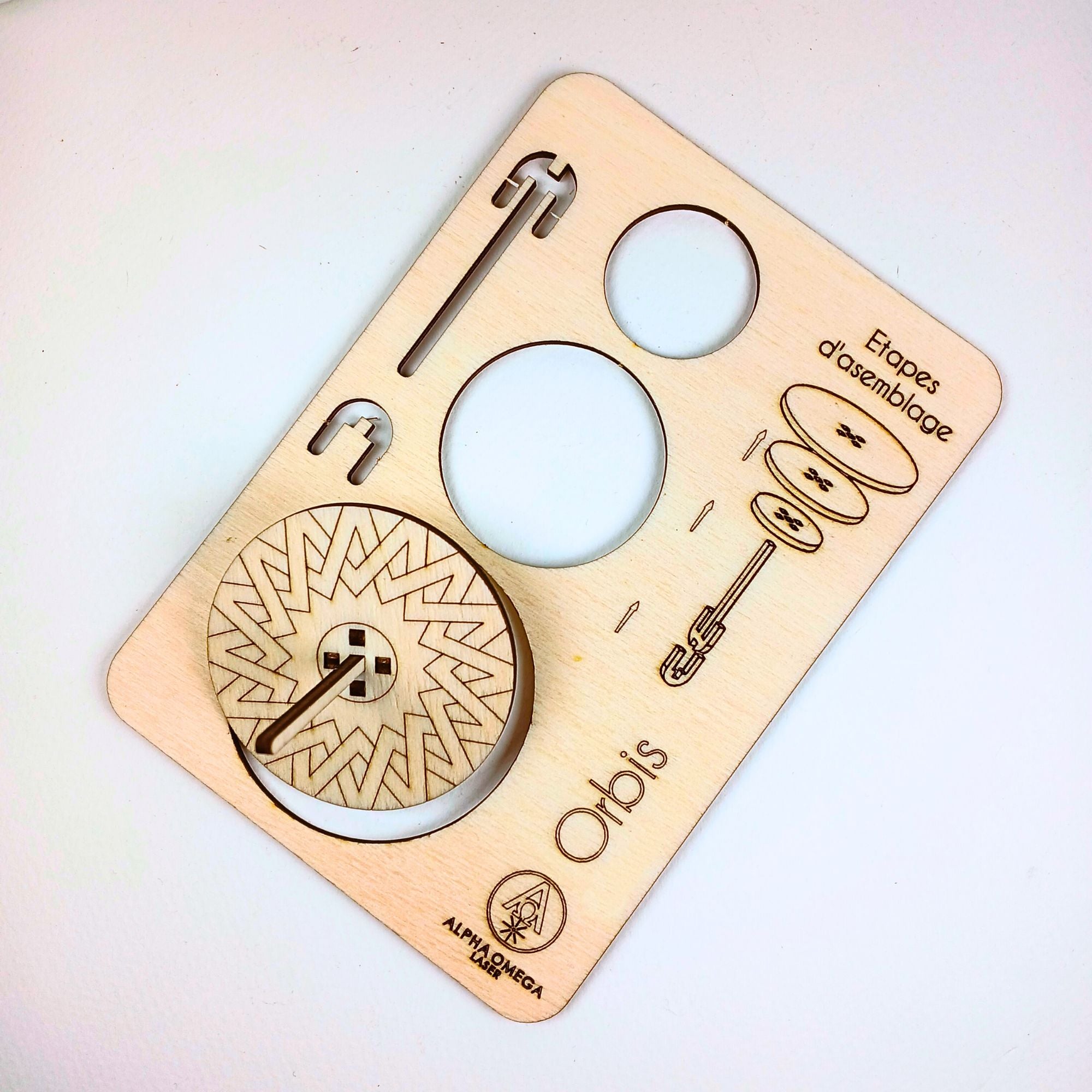 Kit Toupie en bois, à assembler.