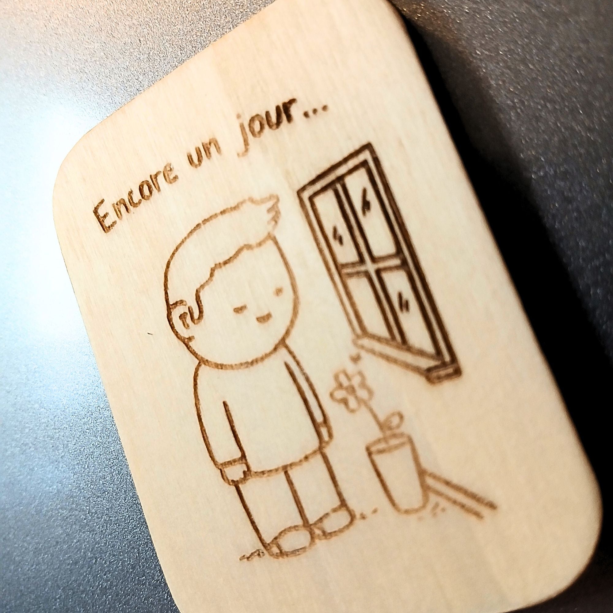 Magnets en bois gravés – Messages doux