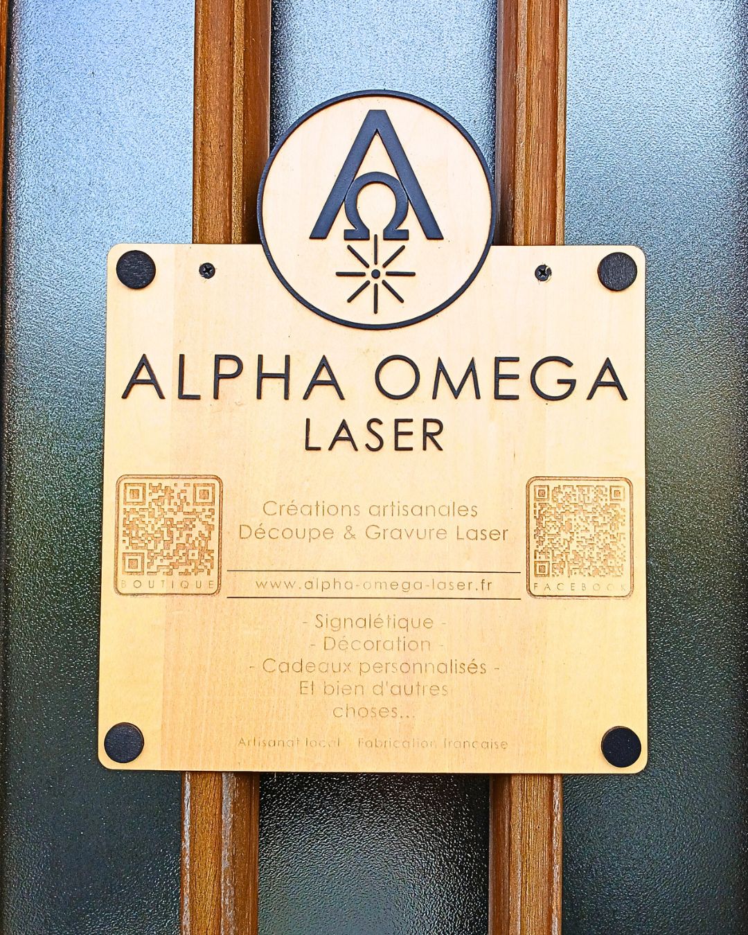 Plaque artisanale personnalisée (Sur devis)