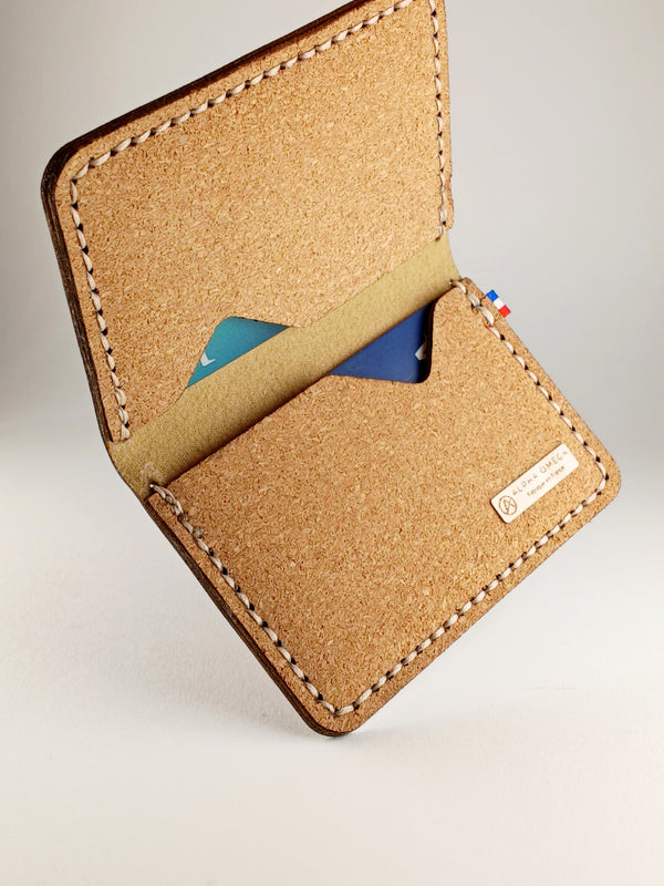 Porte-cartes NOMA – Liège naturel & simili cuir | Couture main