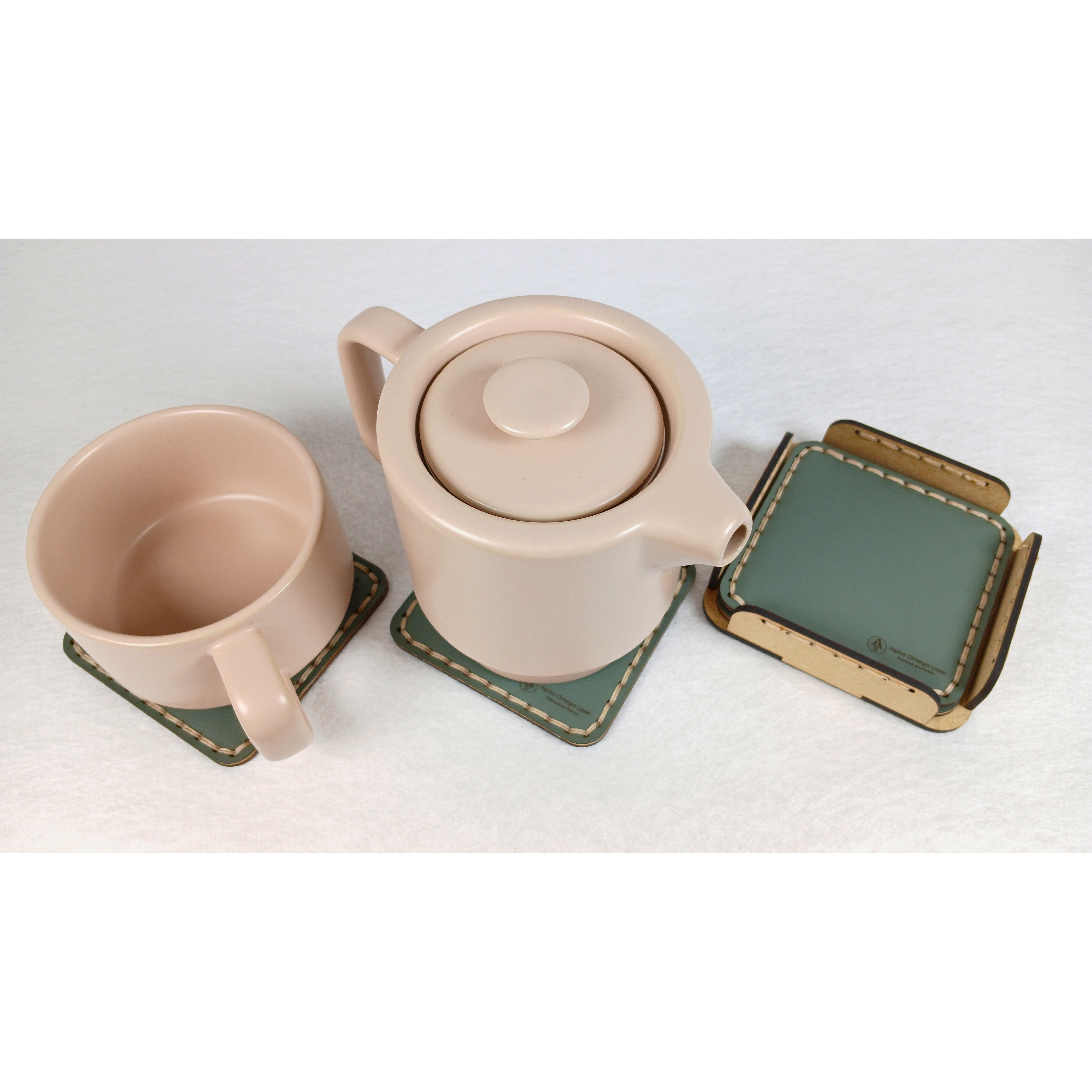 Set artisanal de 4 dessous de verre avec support