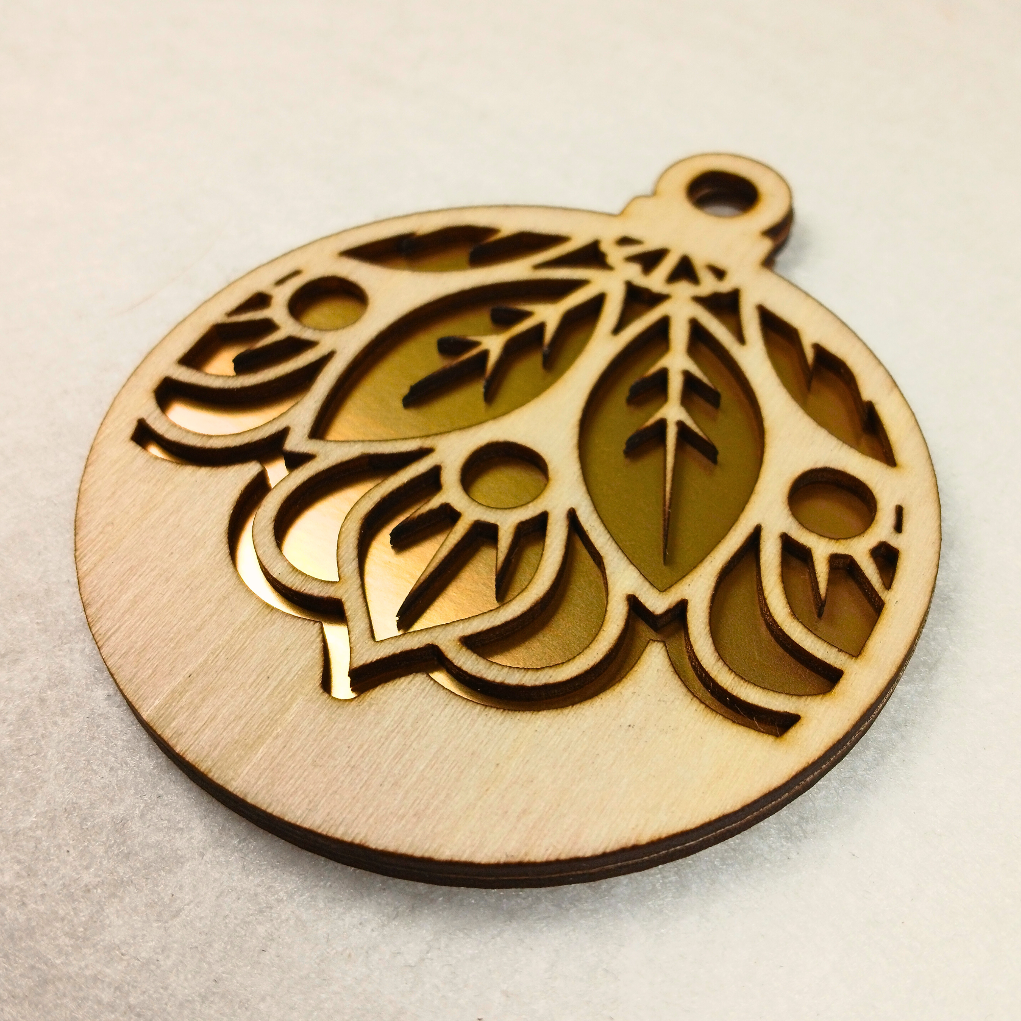 Boules de Noël personnalisées en bois édition limité